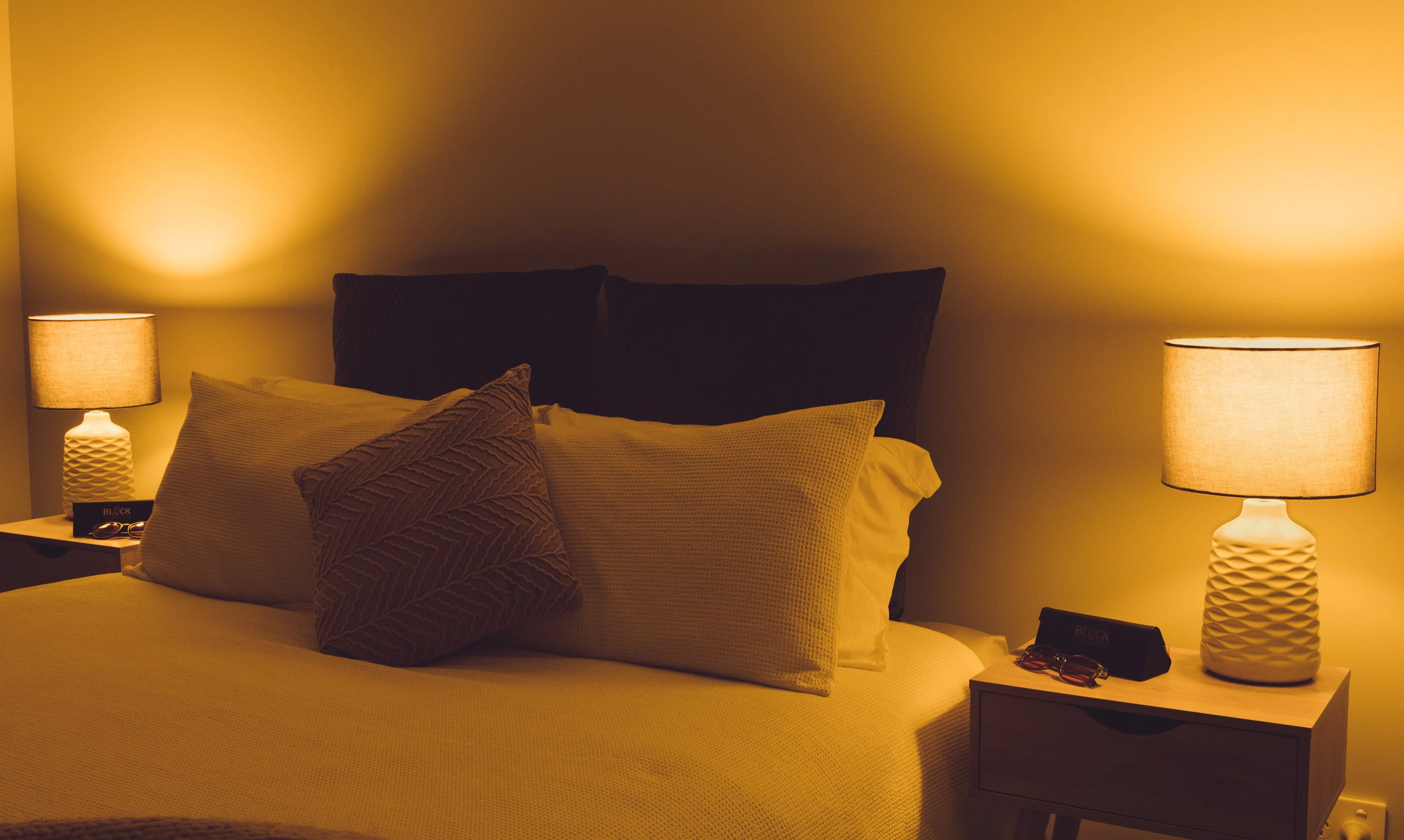 Sweet Dreams Sleep Light Bulb - E14  (Small Screw) - Image 4
